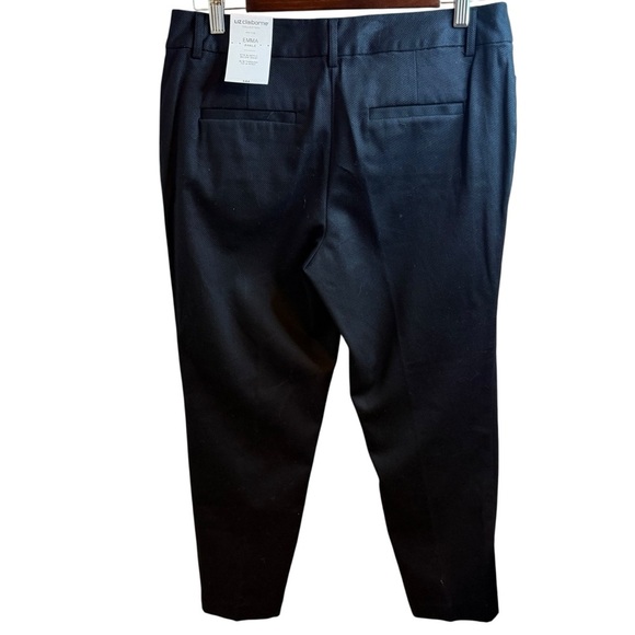 Liz Claiborne Black Ankle Cropped Pants - Picture 2 of 8